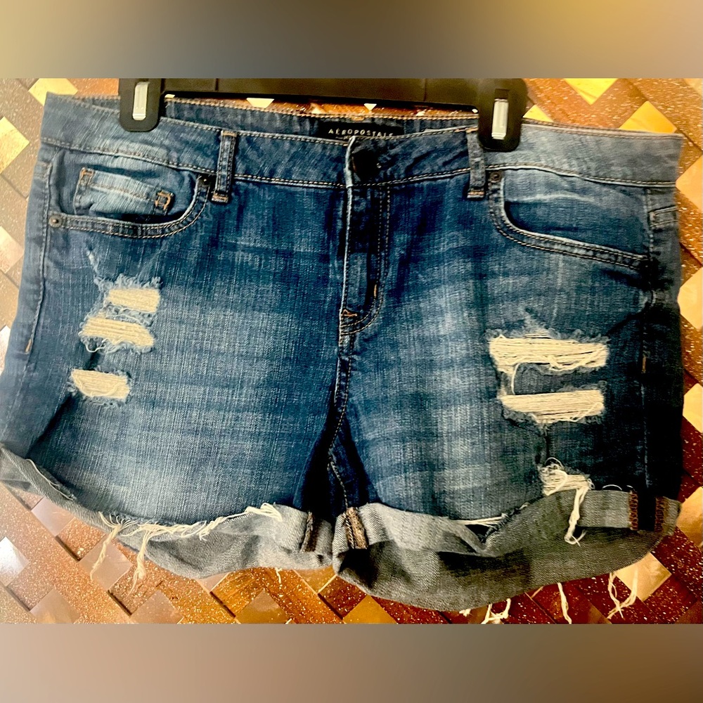 Aeropostale MIDI Medium-Blue Distressed Jean Shorts size 12